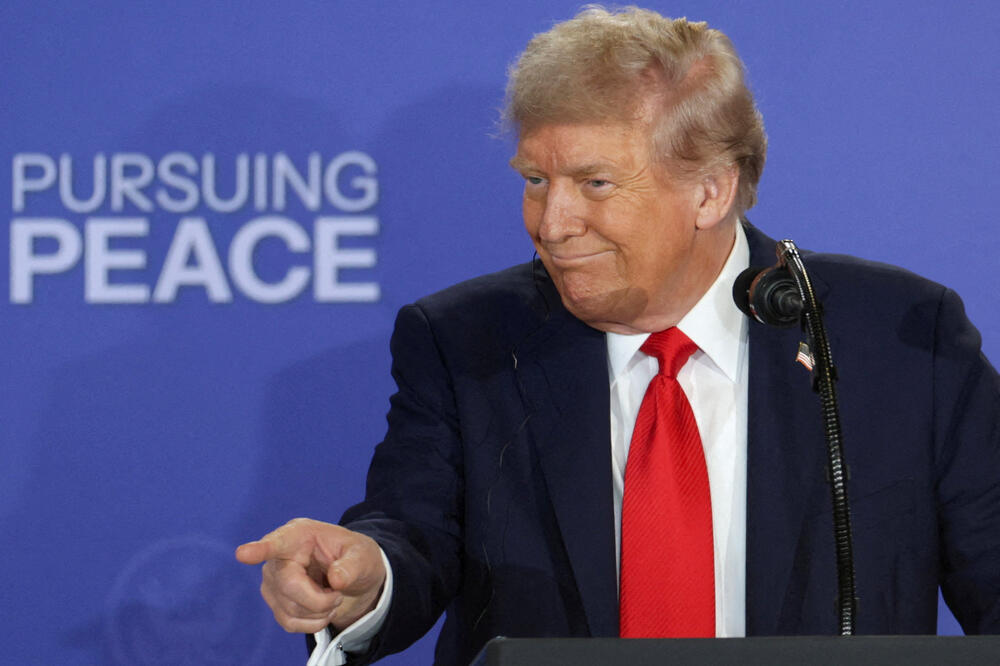 Tramp na pres konferenciji nakon sastanka sa Putinom, Foto: Reuters