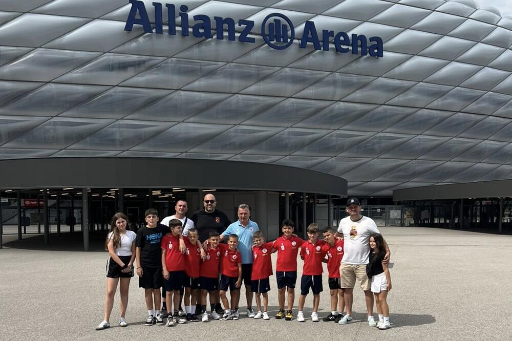 U posjeti “Alijanc areni”, domu minhenskog Bajerna, Foto: Malesija 2010
