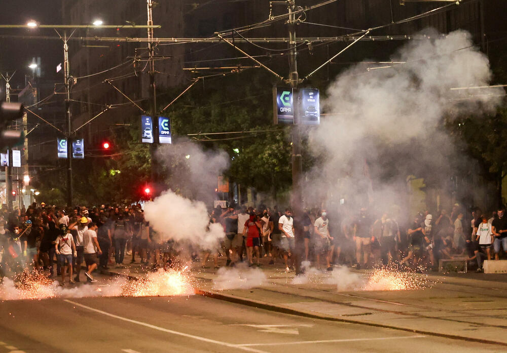 ANEM: Novinara Vuka Cvijića je policajac isprskao hemijskim...