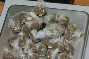 Ulcinj: Pronađena droga MDMA, marihuana, džointi, kokain,...