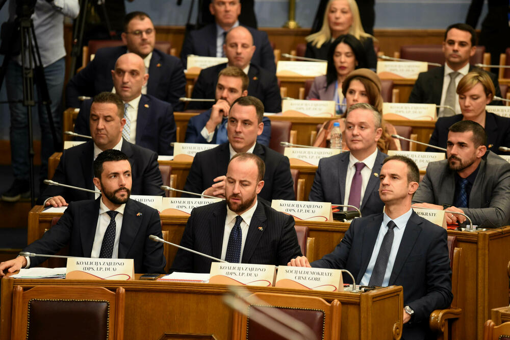 Iz DPS-a kažu da žele “kvalitetno zakonsko rješenje”: poslanici najjače opozicione stranke, Foto: BORIS PEJOVIC