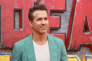 Rejnolds opet u ulozi Deadpoola