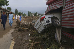 Sezona monsuna u Pakistanu: Potraga za 150 nestalih