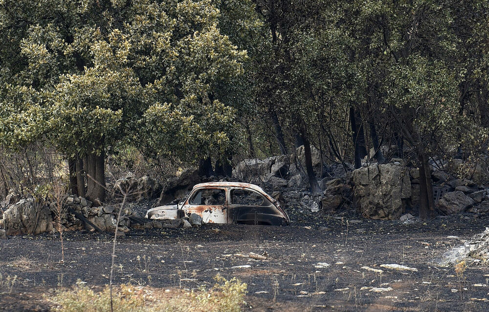 <p>“Ovo su naši pradjedovi radili, ova imanja i sela krvavo su stečena”, svjedoči Jonus Purović iz Mjegotina</p>  <p>“Nema tog novca koji može da nadoknadi štetu koja je ovdje načinjena”, govori s mukom Ratko Đukić, mještanin Pipera</p>  <p>“Ne možemo svake godine živjeti s istim strahom”, ogorčen je Miodrag Laković iz Kuča</p>