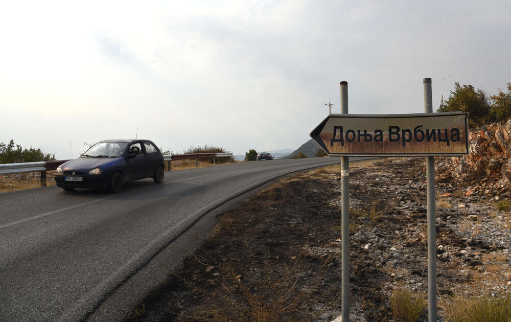 <p>“Ovo su naši pradjedovi radili, ova imanja i sela krvavo su stečena”, svjedoči Jonus Purović iz Mjegotina</p>  <p>“Nema tog novca koji može da nadoknadi štetu koja je ovdje načinjena”, govori s mukom Ratko Đukić, mještanin Pipera</p>  <p>“Ne možemo svake godine živjeti s istim strahom”, ogorčen je Miodrag Laković iz Kuča</p>
