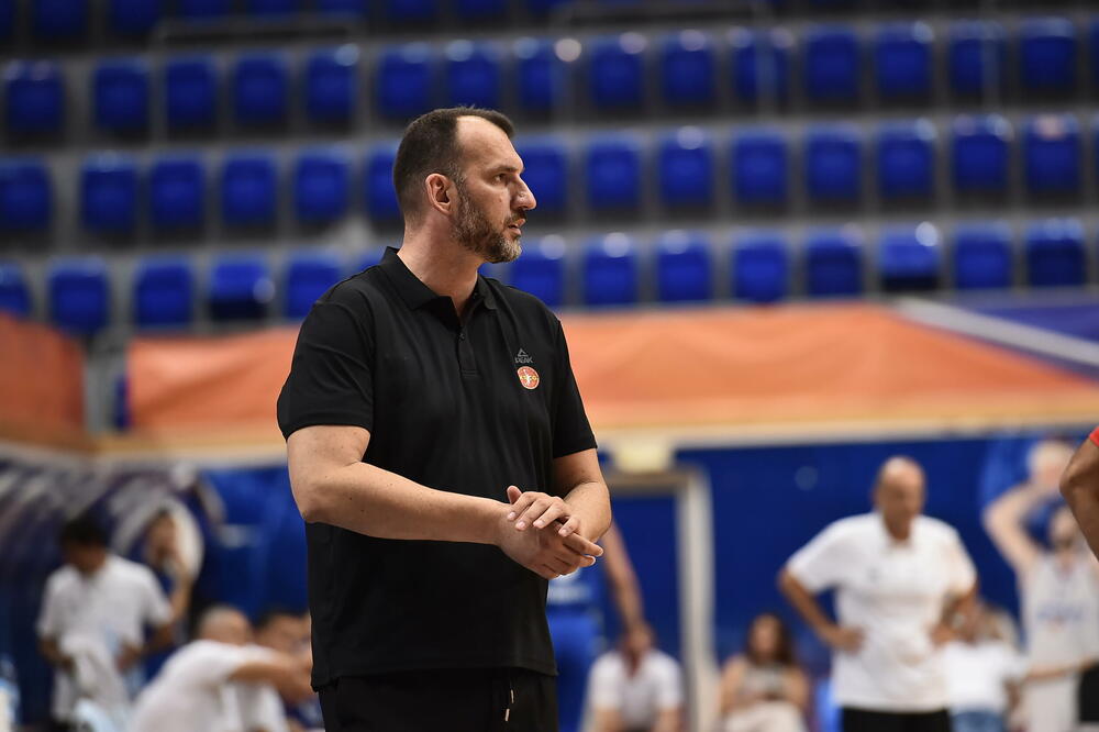 Radović na utakmici sa Izraelom, Foto: KSCG