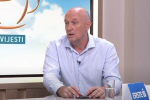 Marić: Lutovac, iako mlad političar, u neprijatnoj situaciji je...