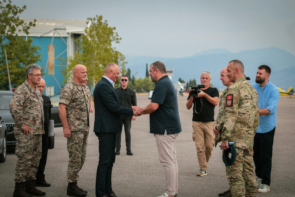 Helez i Krapović, Foto: Demokratska Crna Gora