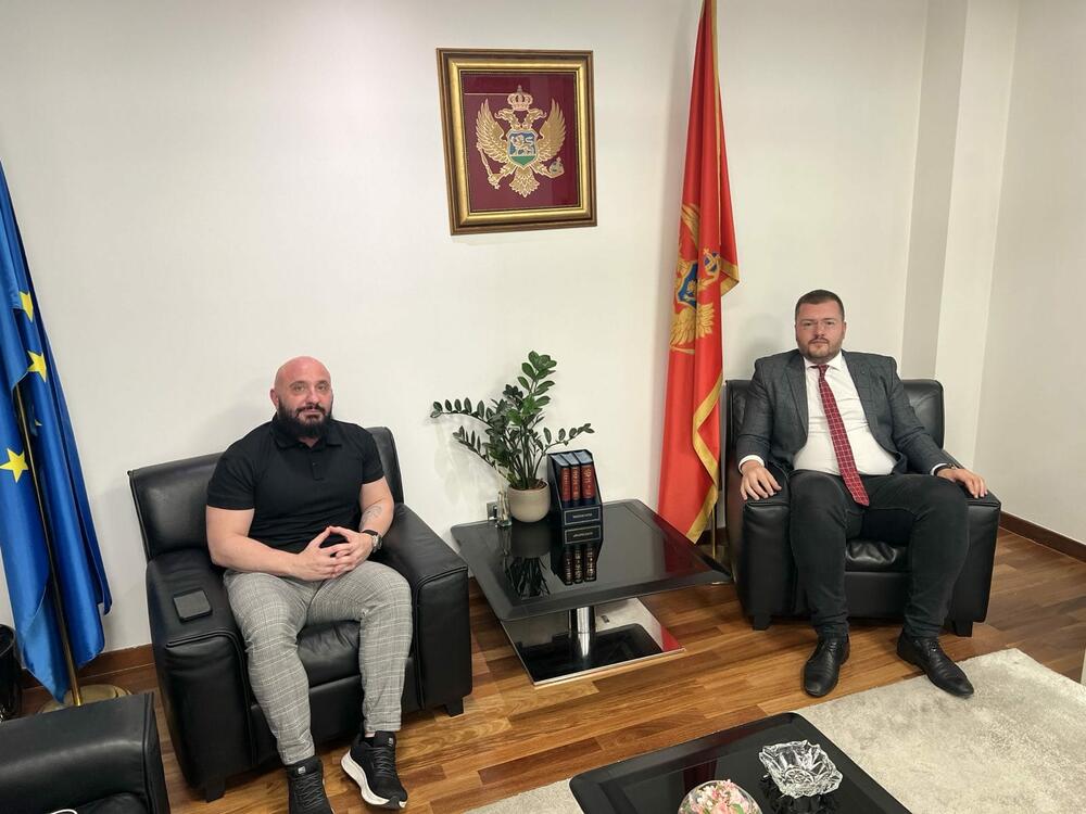 Črna gora se zavzema za priznanje žrtev druge svetovne vojne, medtem ko Srbija opozarja na represijo oblasti