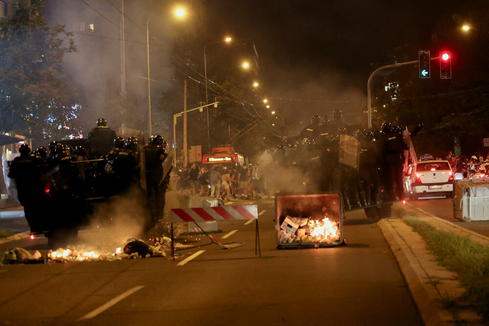Sa protesta u Beogradu, Foto: Reuters