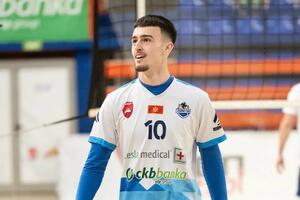 Uroš Konatar: Od školskog terena do reprezentacije i Budućnosti