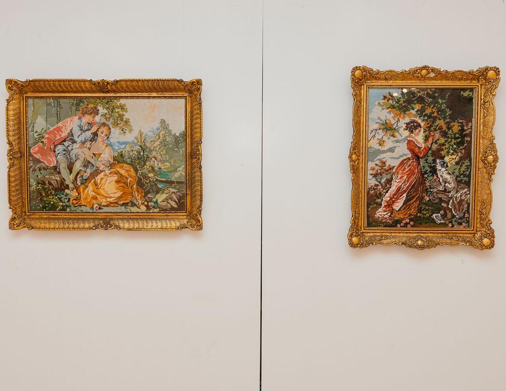 <p>Posljednji program bARSa, izložba "Gobleni - (U)Bod vremena", otvorena je u Umjetničkoj galeriji "Velimir A. Leković"</p>