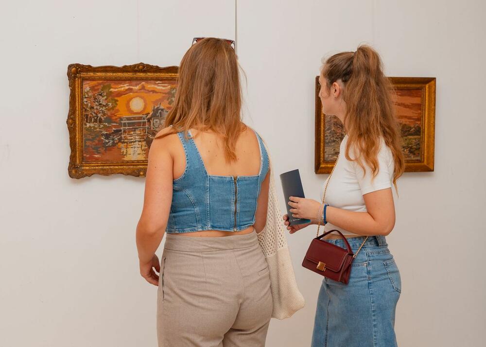 <p>Posljednji program bARSa, izložba "Gobleni - (U)Bod vremena", otvorena je u Umjetničkoj galeriji "Velimir A. Leković"</p>