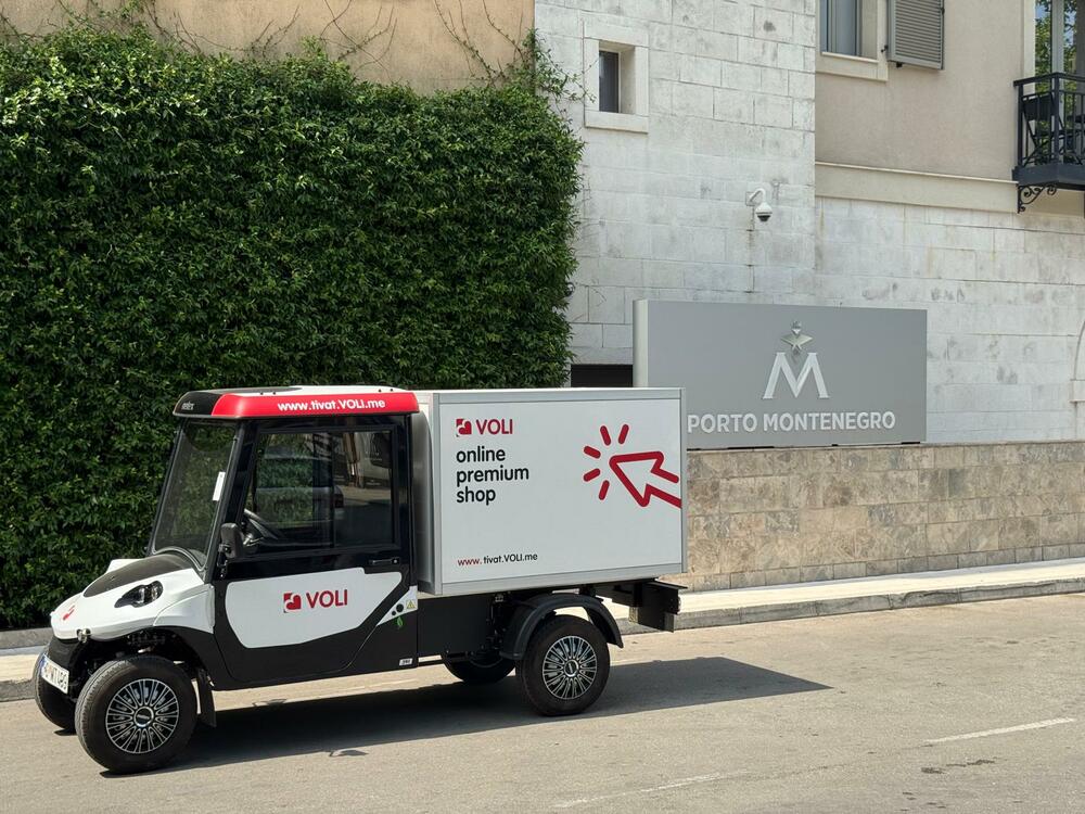 <p><em>Voli online shop</em></p>