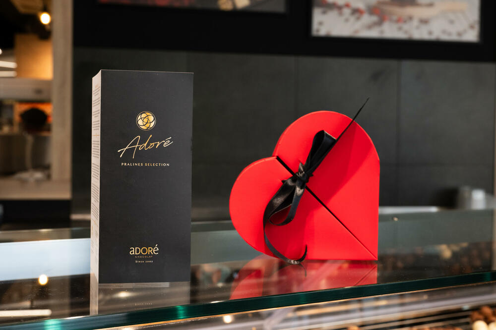 <p><em>Voli online shop</em></p>