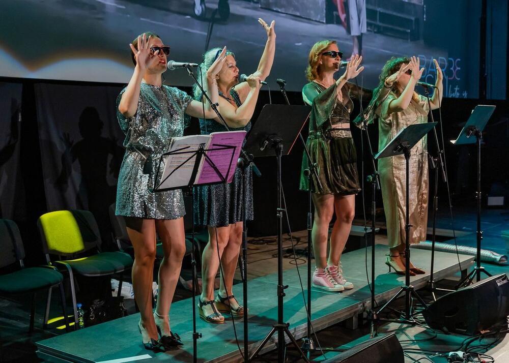 Barski ljetopis, Disco Opera