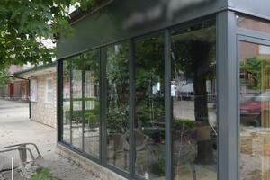 Uhapšen maloljetnik osumnjičen da je aktivirao eksplozivnu napravu...