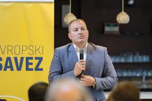 Kalač: Ibrahimović izdao građansku Crnu Goru i Bošnjake zarad...