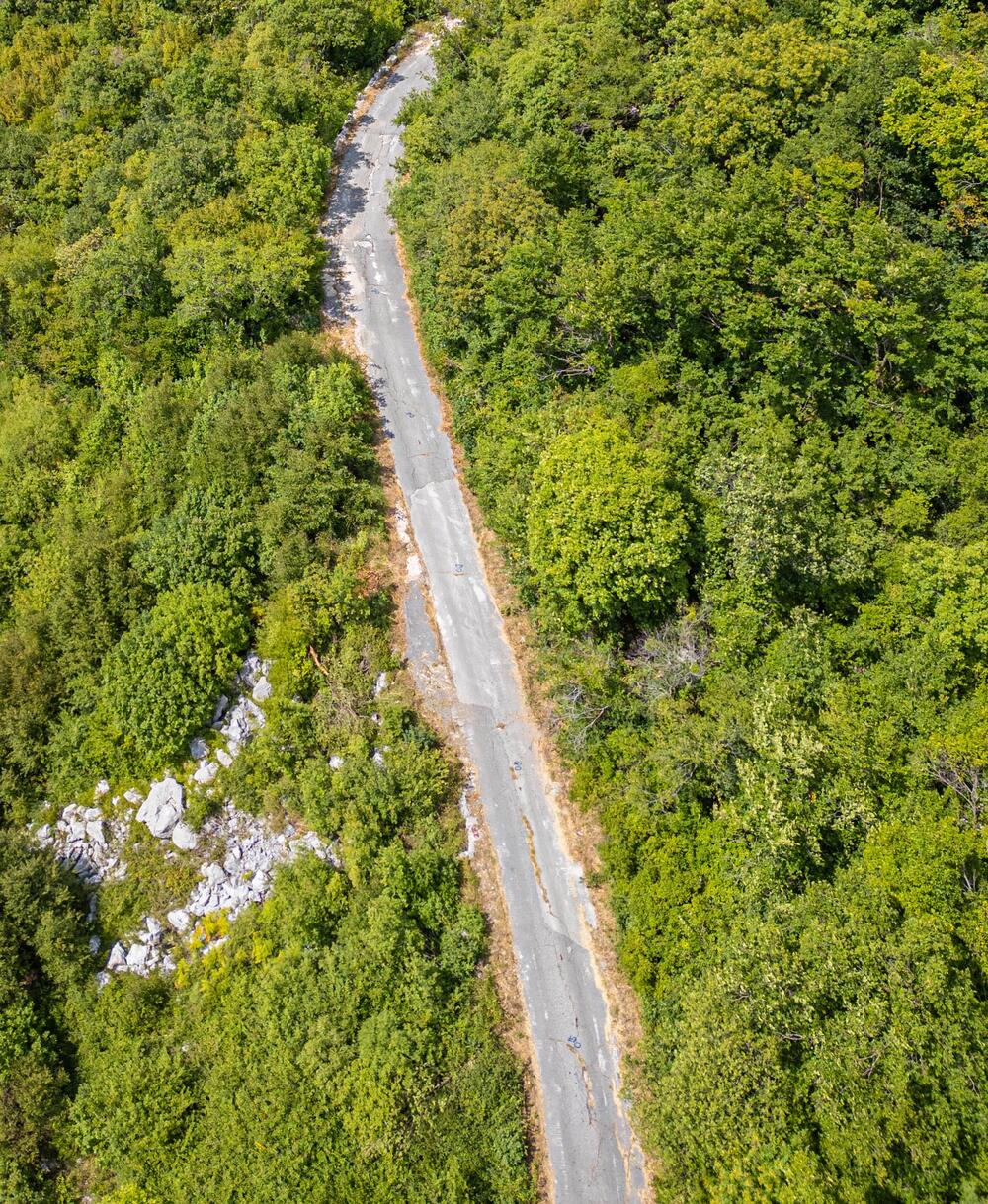 <p>"Tokom izvođenja radova ova dionica biće zatvorena za saobraćaj", piše u saopštenju</p>