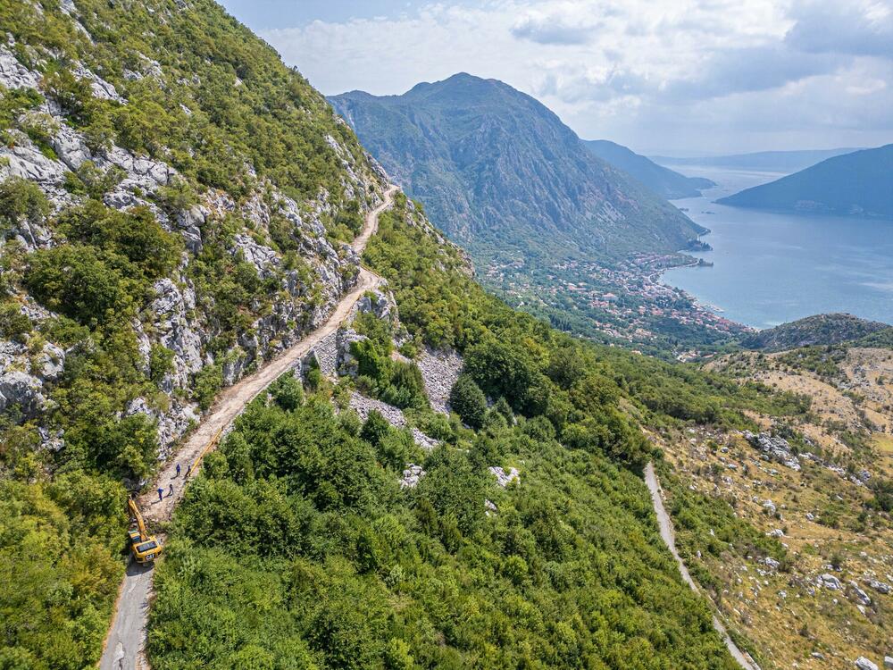 <p>"Tokom izvođenja radova ova dionica biće zatvorena za saobraćaj", piše u saopštenju</p>