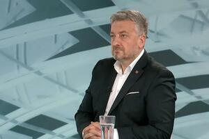 Georgiev: Nova i N1 će nastaviti da rade kao i do sada, Vučić nema...