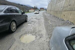 Asfaltiranje počelo, trotoari se čekaju: Mještani Ravne rijeke...