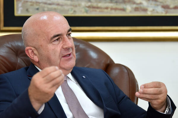 Boje jutra: Gost Vladimir Joković, ministar poljoprivrede,...