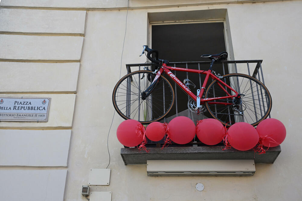 Detalj sa Vuelte koja je ove godine krenula iz Italije, Foto: Reuters