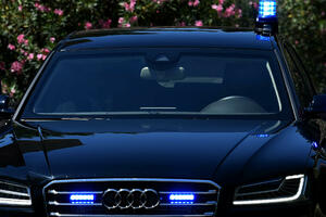 Još se voze u DPS-ovoj zaostavštini: Generalni sekretarijat i...