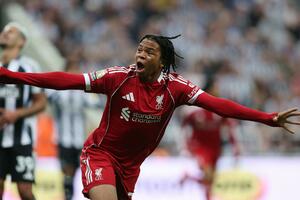 Tako to radi šampion: Liverpulovo čudo od djeteta u 100. minutu...