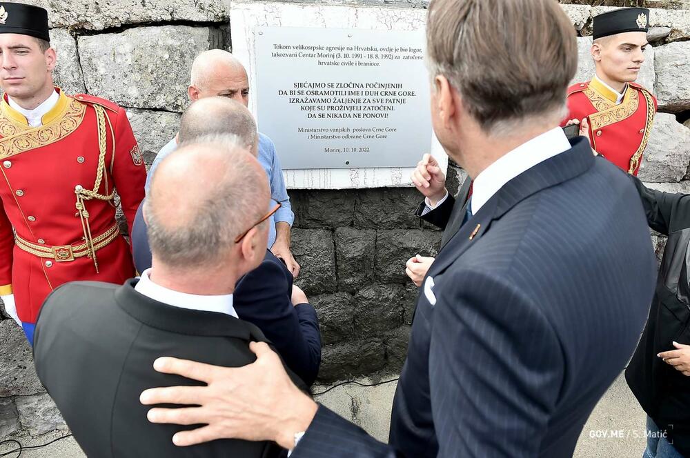Ploča postavljena bez potrebne dokumentacije i saglasnosti Vlade: mjesto nekadašnjeg logora u Morinju