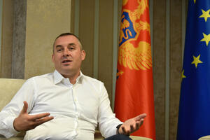 Šćekić najavio osnivanje Pokreta narodnog povjerenja