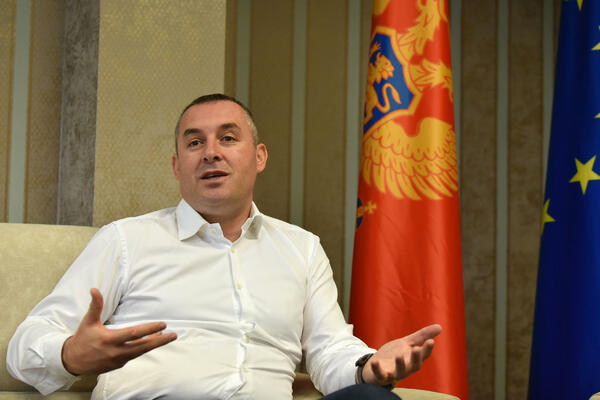 Šćekić se zahvalio Spajiću i kolegama: Korektna saradnja je...