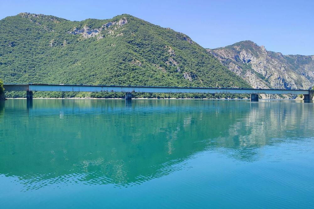 “Legas Shipyard” nije na vrijeme dostavio garancije: Pivsko jezero, Foto: Svetlana Mandić