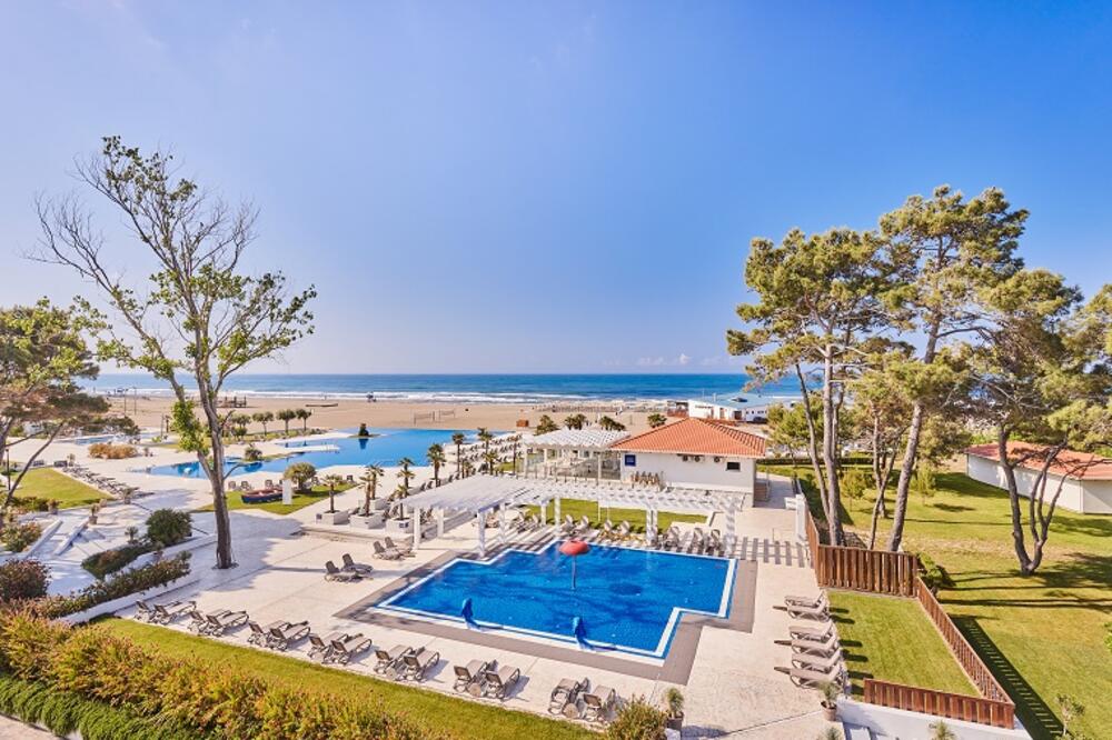 Foto: Azul Beach Resort Montenegro by Karisma