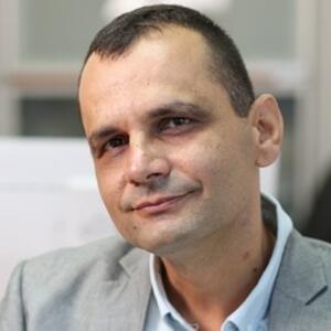 Mr Bojan Bašanović