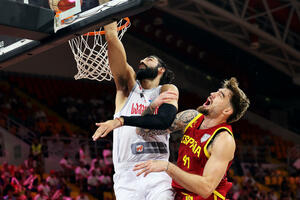 Iznenađenje na Kipru: Bivši trener Budućnosti savladao prvaka...