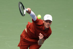 Šampionski ritam prvog igrača svijeta: Siner lako prošao i Popirina