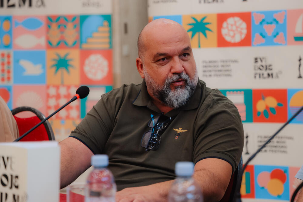 'Političari ne smiju ni da pomisle da zabrane bilo kome da javno kaže ono što misli': Đurović