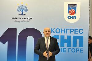 Joković ponovo izabran za predsjednika SNP-a: Svu pažnju ćemo...