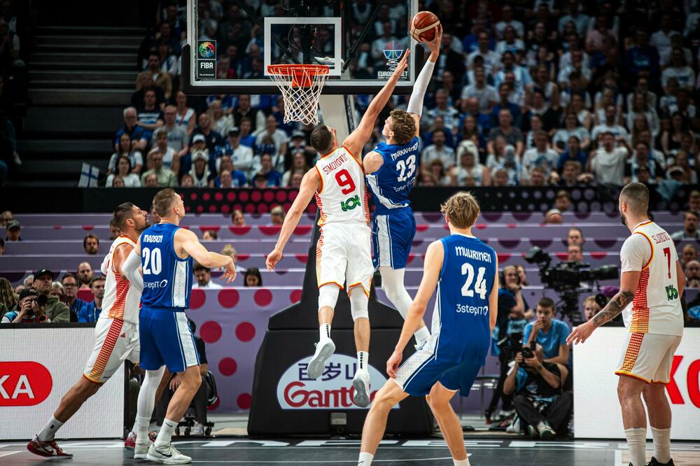 Simonović i drigovi nisu imali rješenja za Markanena i Fince, Foto: FIBA