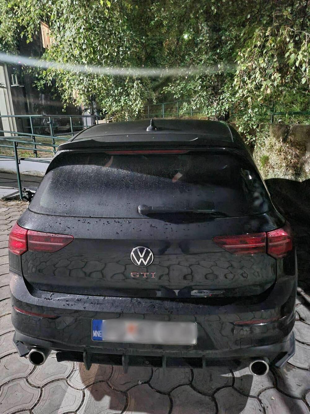 <p>Obavljeni pretresi stanova i drugih prostorija na dvije lokacije</p>