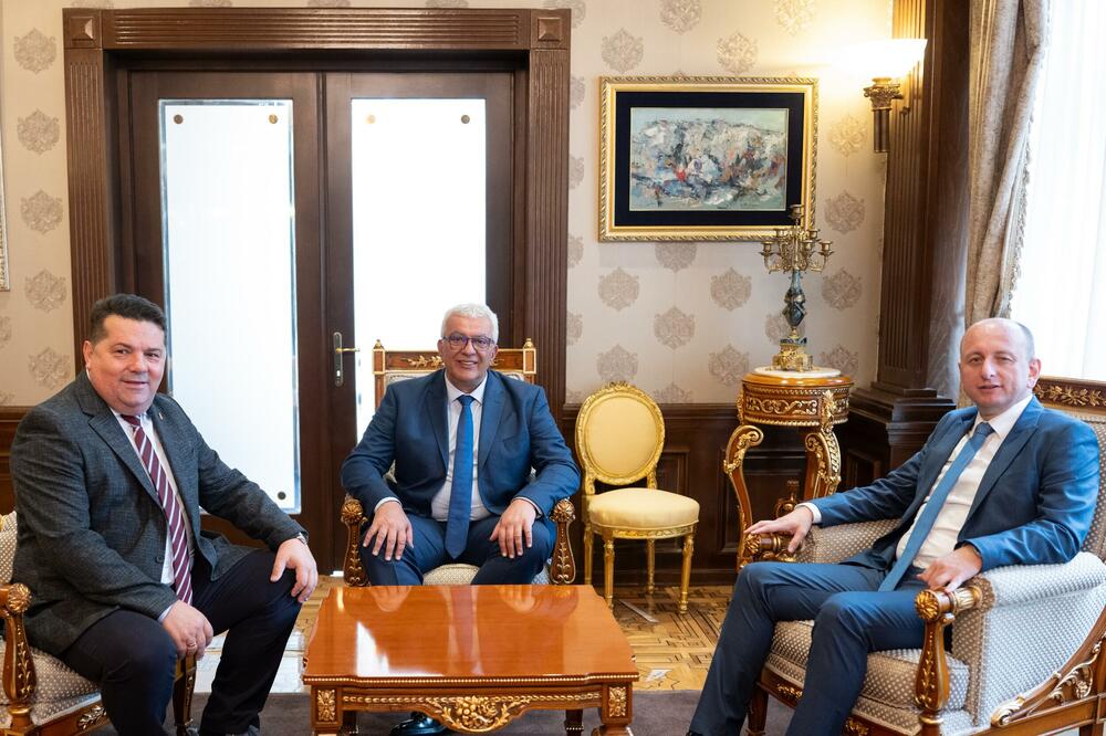 Stevandić, Mandić i Knežević, Foto: Skupština Crne Gore