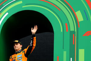 Pjastri slavio u Holandiji i na vrhu uvećao prednost