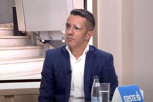 Vuksanović: Saradnja s privatnim apotekama biće nastavljena...