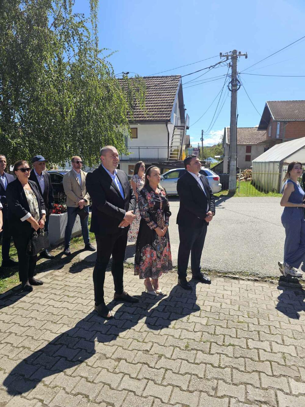 <p>"Iako je ukupan broj osnovaca u blagom padu i sada iznosi oko 4.000, rast broja đaka prvaka jasan je pokazatelj pozitivnih demografskih i društvenih kretanja", saopšteno je iz Opštine</p>