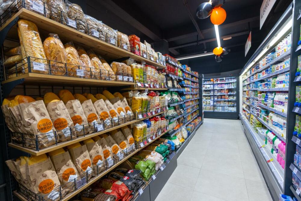 <p>Novi, unaprijeđeni City market u Moskovskoj ulici danas je otvorio svoja vrata! Dođite i prvi uživajte u modernom prostoru koji donosi osvježeno iskustvo kupovine, kreirano po mjeri savremenog potrošača.</p>