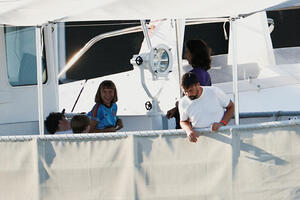 Flotila koja prevozi humanitarnu pomoć za Gazu ponovo isplovila...