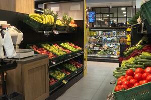 U odnosu na prošlu godinu uvoz skočio za 47 i po miliona, Crna...