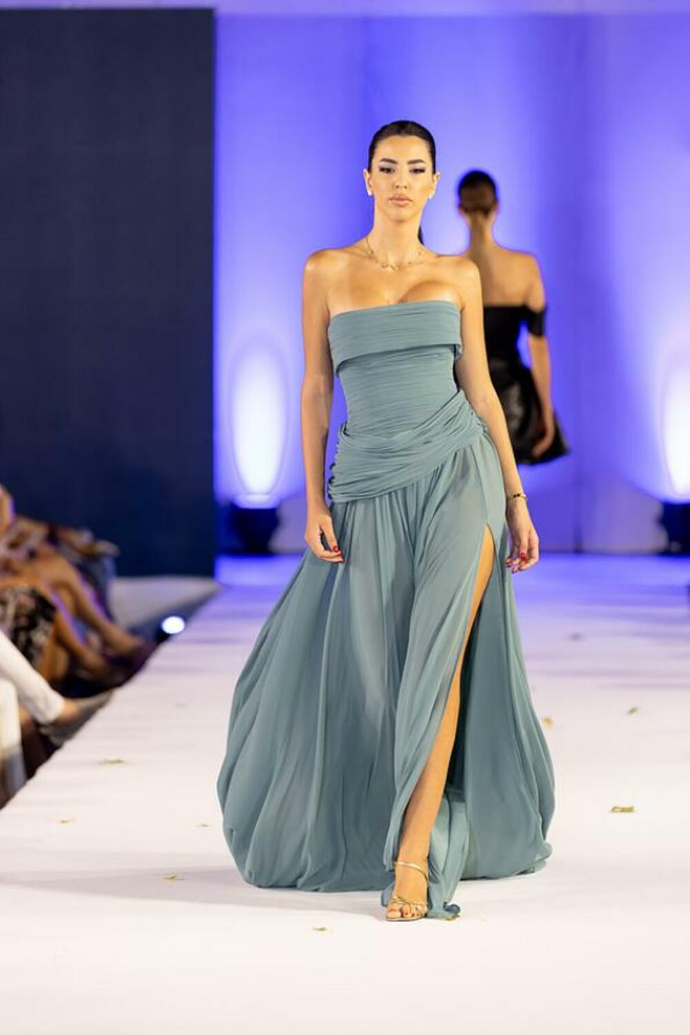 Model iz kolekcije Sanje Bobar